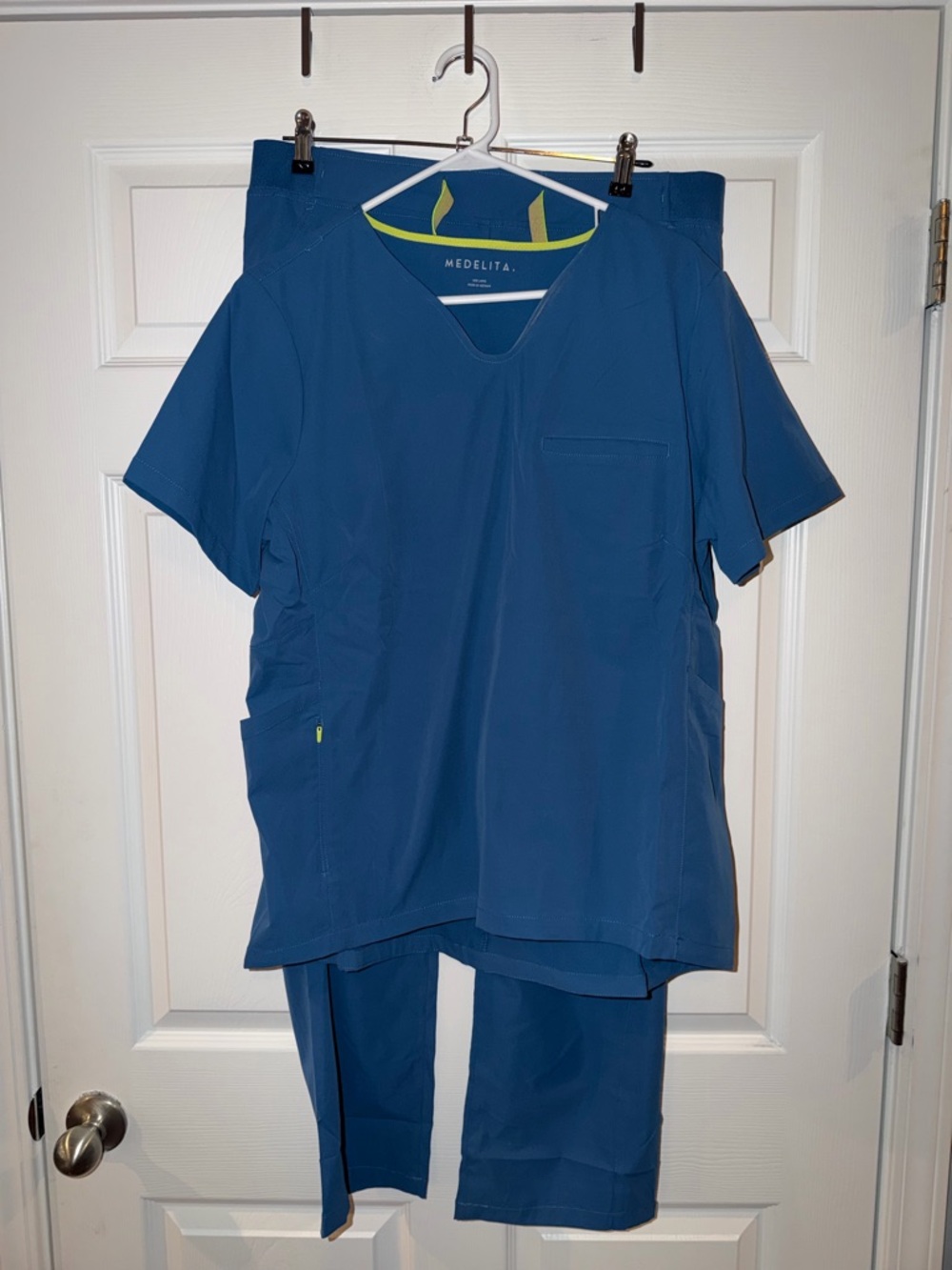 Medelita Women's Medical Scrub Set in Deep Teal Blue
